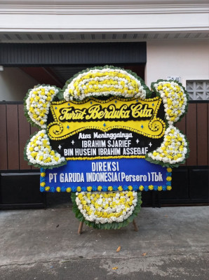 Papan Bunga Duka di Selindung